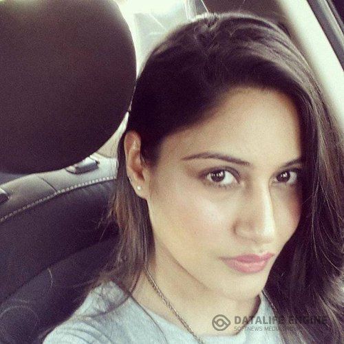 Индийская актриса Сурбхи Чандна/Surbhi Chandna